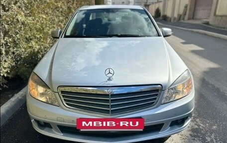 Mercedes-Benz C-Класс, 2008 год, 920 000 рублей, 4 фотография
