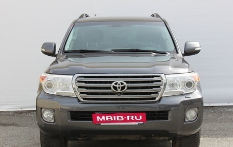 Toyota Land Cruiser 200, 2013 год, 4 050 000 рублей, 2 фотография