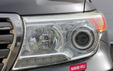 Toyota Land Cruiser 200, 2013 год, 4 050 000 рублей, 4 фотография