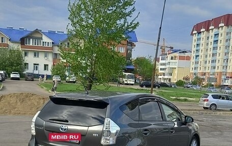 Toyota Prius Alpha I (ZVW40/41), 2012 год, 1 490 000 рублей, 3 фотография