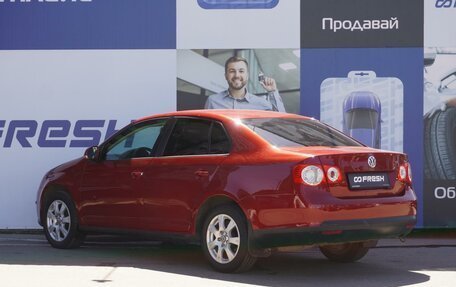 Volkswagen Jetta VI, 2010 год, 799 000 рублей, 2 фотография