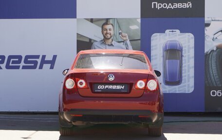 Volkswagen Jetta VI, 2010 год, 799 000 рублей, 4 фотография