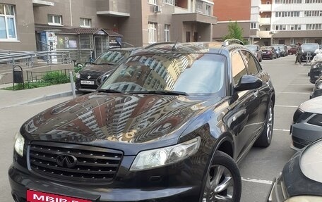 Infiniti FX I, 2006 год, 1 100 000 рублей, 2 фотография