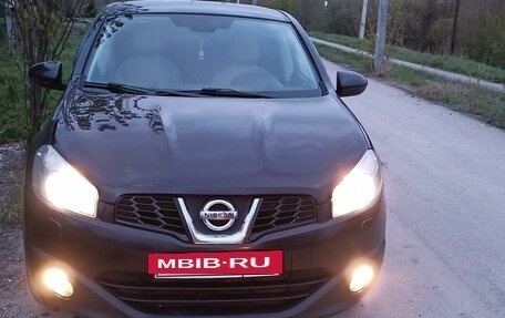 Nissan Qashqai, 2012 год, 960 000 рублей, 2 фотография