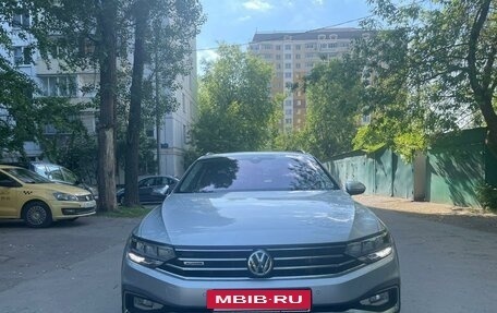 Volkswagen Passat B8 рестайлинг, 2019 год, 2 999 000 рублей, 5 фотография