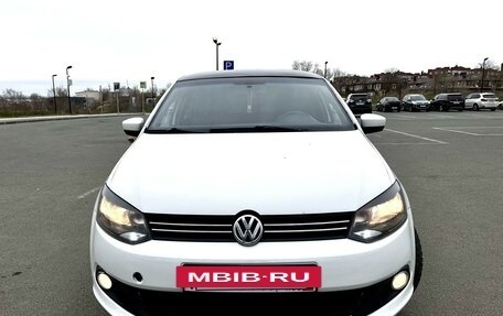 Volkswagen Polo VI (EU Market), 2012 год, 675 000 рублей, 2 фотография