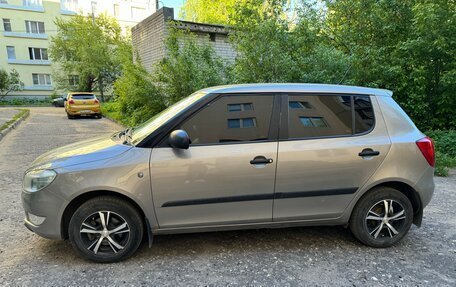 Skoda Fabia II, 2012 год, 730 000 рублей, 3 фотография