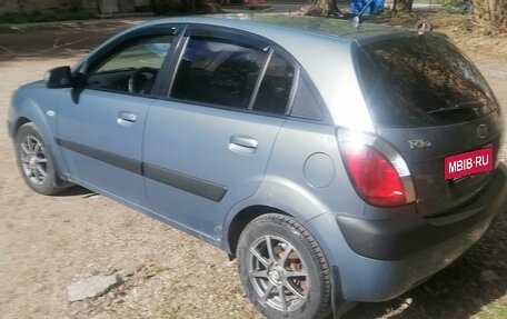 KIA Rio II, 2007 год, 550 000 рублей, 2 фотография