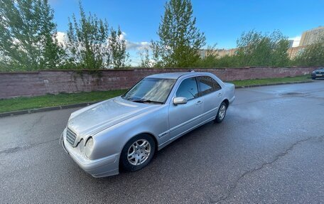 Mercedes-Benz E-Класс, 1999 год, 225 000 рублей, 4 фотография