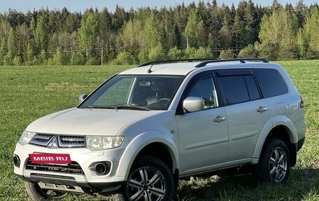 Mitsubishi Pajero Sport II рестайлинг, 2013 год, 1 830 000 рублей, 3 фотография