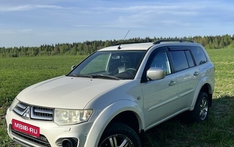 Mitsubishi Pajero Sport II рестайлинг, 2013 год, 1 830 000 рублей, 4 фотография