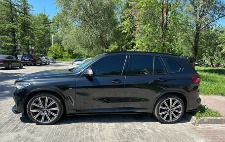 BMW X5, 2018 год, 9 900 000 рублей, 3 фотография