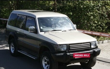 Mitsubishi Pajero III рестайлинг, 1992 год, 595 000 рублей, 3 фотография