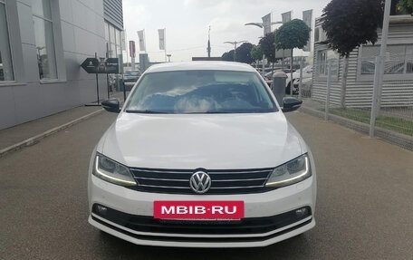 Volkswagen Jetta VI, 2017 год, 1 555 000 рублей, 2 фотография