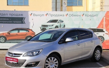 Opel Astra J, 2013 год, 895 000 рублей, 3 фотография