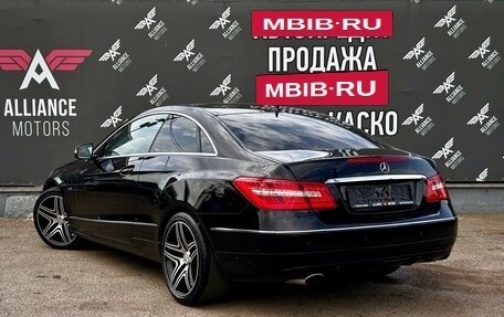 Mercedes-Benz E-Класс, 2010 год, 1 240 000 рублей, 5 фотография