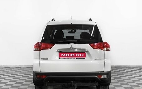 Mitsubishi Pajero Sport II рестайлинг, 2013 год, 1 495 000 рублей, 5 фотография