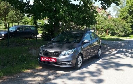 KIA Rio III рестайлинг, 2015 год, 1 199 999 рублей, 2 фотография