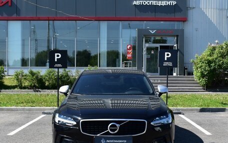 Volvo S90 II рестайлинг, 2018 год, 3 447 000 рублей, 3 фотография