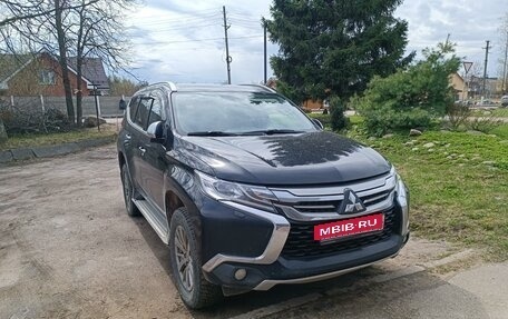 Mitsubishi Pajero Sport III рестайлинг, 2019 год, 3 200 000 рублей, 3 фотография