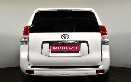 Toyota Land Cruiser Prado 150 рестайлинг 2, 2012 год, 2 790 000 рублей, 5 фотография
