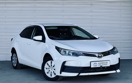 Toyota Corolla, 2018 год, 1 820 000 рублей, 3 фотография