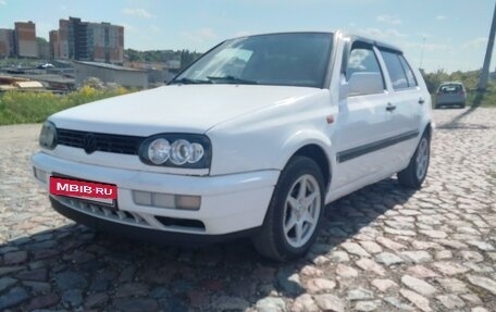 Volkswagen Golf III, 1992 год, 270 000 рублей, 2 фотография