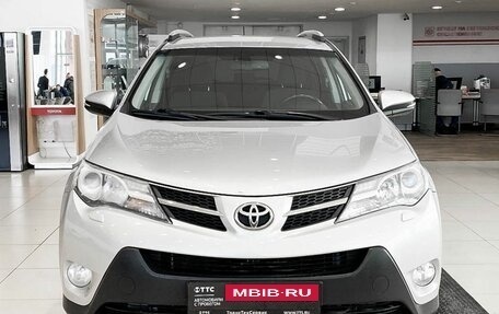 Toyota RAV4, 2013 год, 1 798 000 рублей, 2 фотография