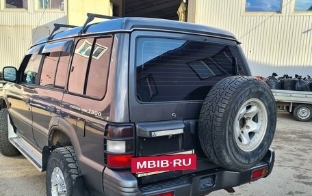 Mitsubishi Pajero III рестайлинг, 1997 год, 1 050 000 рублей, 6 фотография