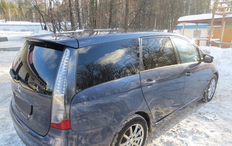 Mitsubishi Grandis, 2004 год, 380 000 рублей, 4 фотография