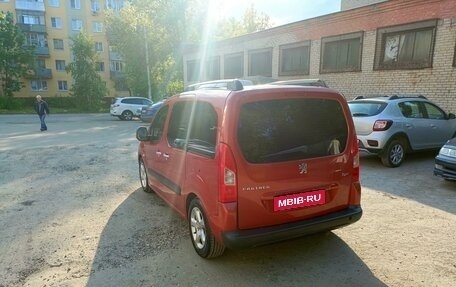 Peugeot Partner II рестайлинг 2, 2010 год, 800 000 рублей, 4 фотография