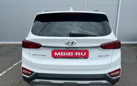 Hyundai Santa Fe IV, 2018 год, 2 995 000 рублей, 6 фотография