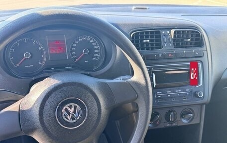 Volkswagen Polo VI (EU Market), 2013 год, 1 180 000 рублей, 3 фотография