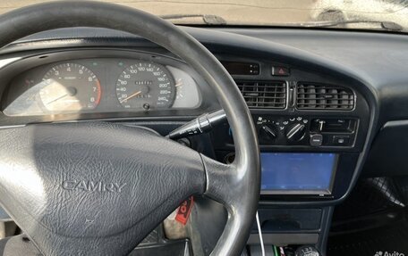 Toyota Camry, 1992 год, 150 000 рублей, 2 фотография