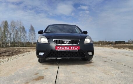 KIA Rio II, 2011 год, 600 000 рублей, 2 фотография