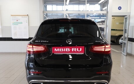 Mercedes-Benz GLC, 2019 год, 3 750 000 рублей, 6 фотография