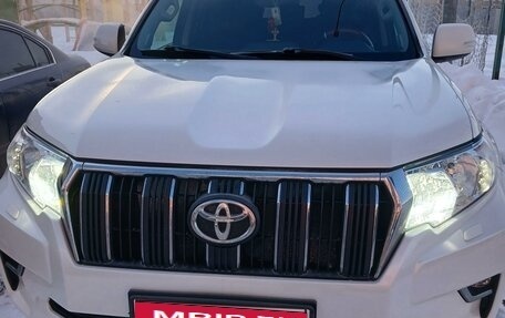 Toyota Land Cruiser Prado 150 рестайлинг 2, 2018 год, 5 000 000 рублей, 2 фотография