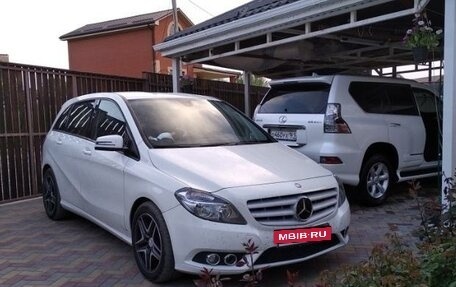 Mercedes-Benz B-Класс, 2013 год, 1 170 000 рублей, 2 фотография