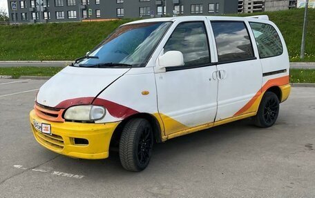 Nissan Serena I, 1997 год, 280 000 рублей, 2 фотография