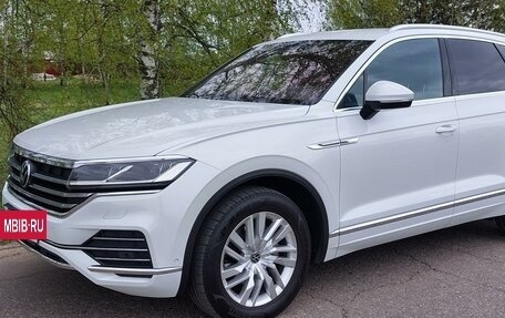 Volkswagen Touareg III, 2021 год, 6 400 000 рублей, 8 фотография