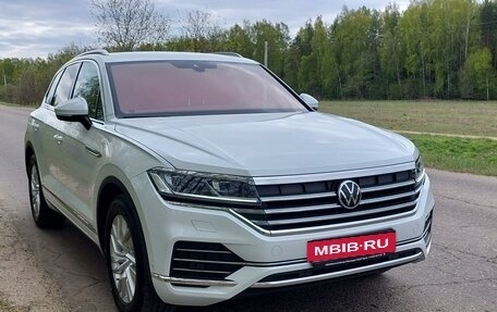 Volkswagen Touareg III, 2021 год, 6 400 000 рублей, 7 фотография