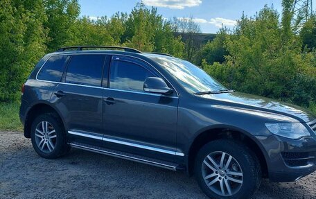 Volkswagen Touareg III, 2007 год, 1 300 000 рублей, 3 фотография