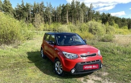 KIA Soul II рестайлинг, 2015 год, 1 570 000 рублей, 2 фотография