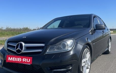 Mercedes-Benz C-Класс, 2011 год, 1 400 000 рублей, 2 фотография