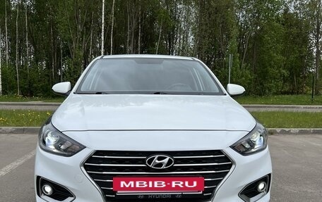 Hyundai Solaris II рестайлинг, 2017 год, 1 280 000 рублей, 2 фотография