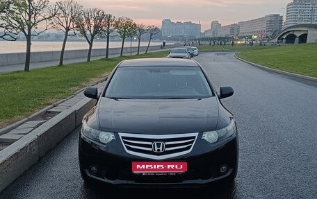 Honda Accord VIII рестайлинг, 2010 год, 1 390 000 рублей, 2 фотография