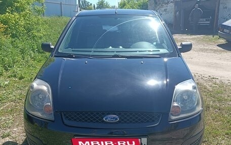 Ford Fiesta, 2006 год, 365 000 рублей, 2 фотография