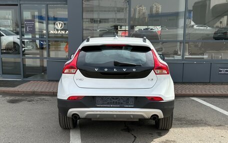 Volvo V40 Cross Country I, 2017 год, 2 090 000 рублей, 6 фотография