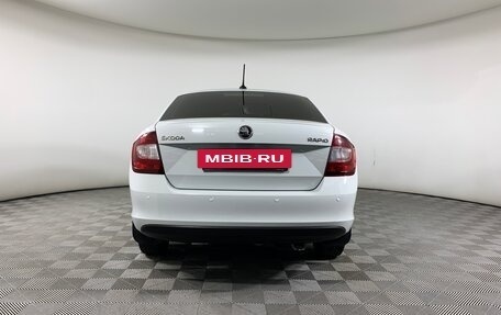 Skoda Rapid I, 2018 год, 1 200 000 рублей, 6 фотография