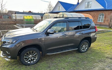 Toyota Land Cruiser Prado 150 рестайлинг 2, 2019 год, 5 100 000 рублей, 11 фотография